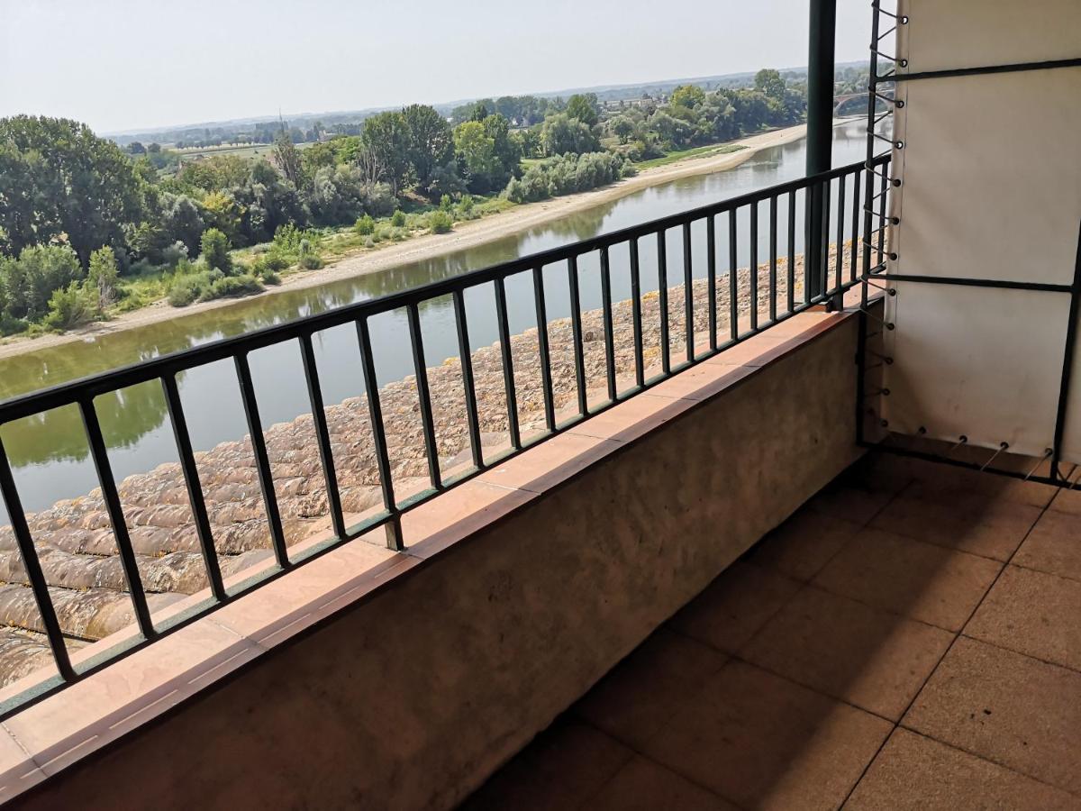 Hotel Restaurant Cote Garonne Le Balcon Des Dames - Tonneins Fauillet Marmande - Vue Panoramique Bord De Garonne Chambres Climatisees Exterior foto